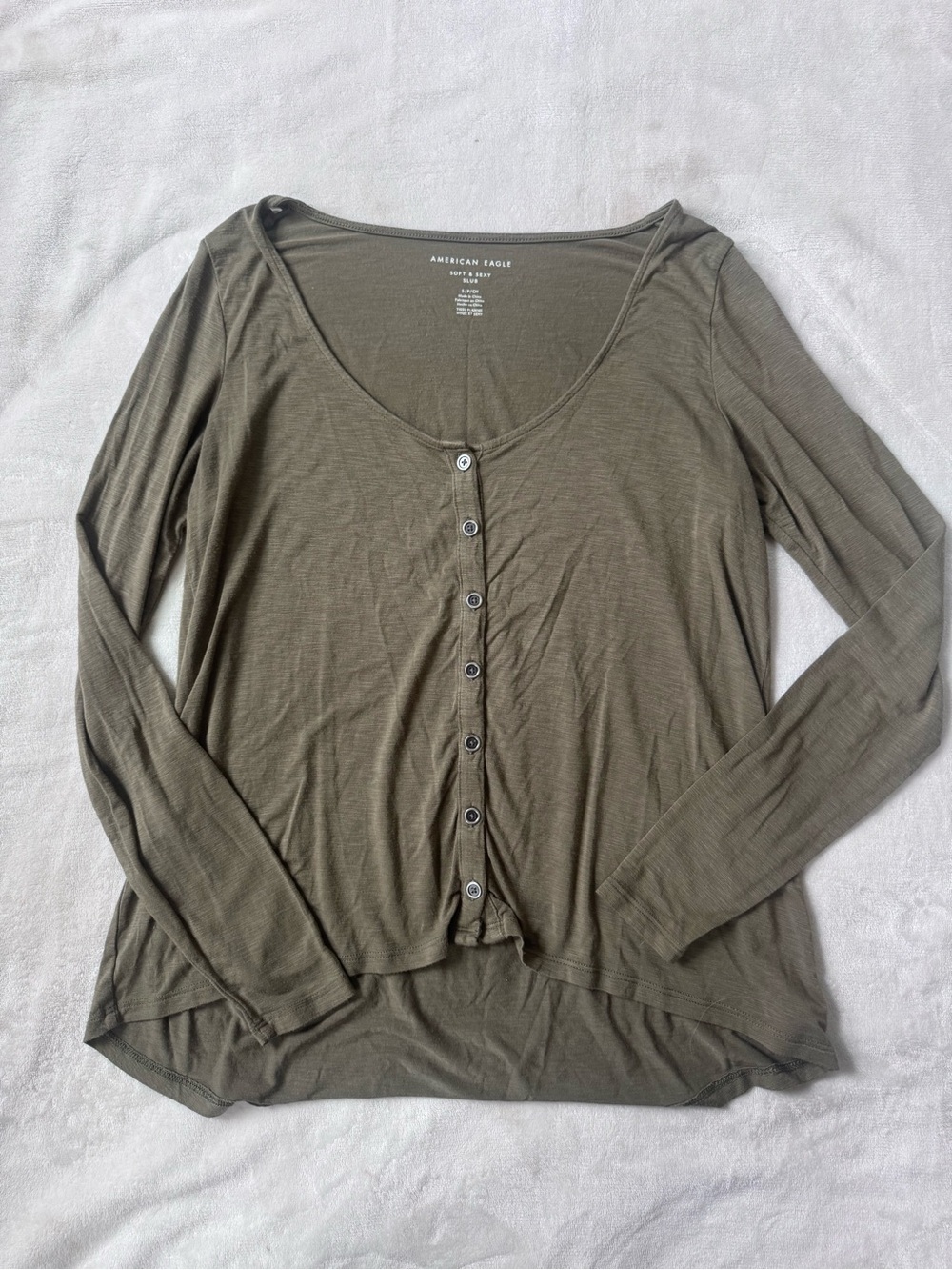 American Eagle Outfitters Olive Green Long-Sleeve Button-Front Top